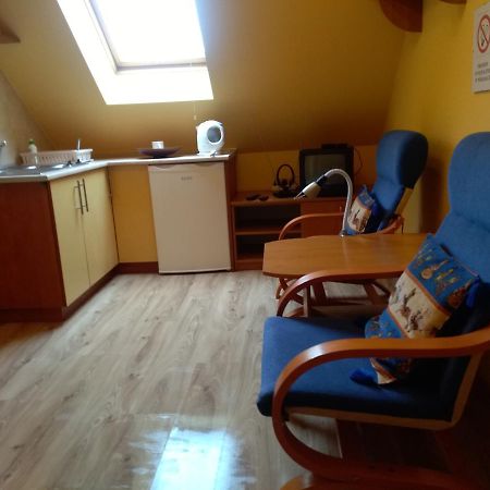 Gospodarstwo Agroturystyczne Ania I Filip Izabelin  Dış mekan fotoğraf