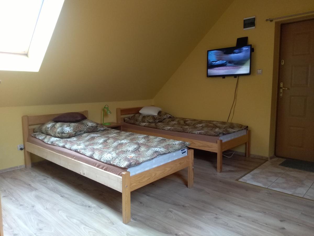 Gospodarstwo Agroturystyczne Ania I Filip Izabelin  Dış mekan fotoğraf